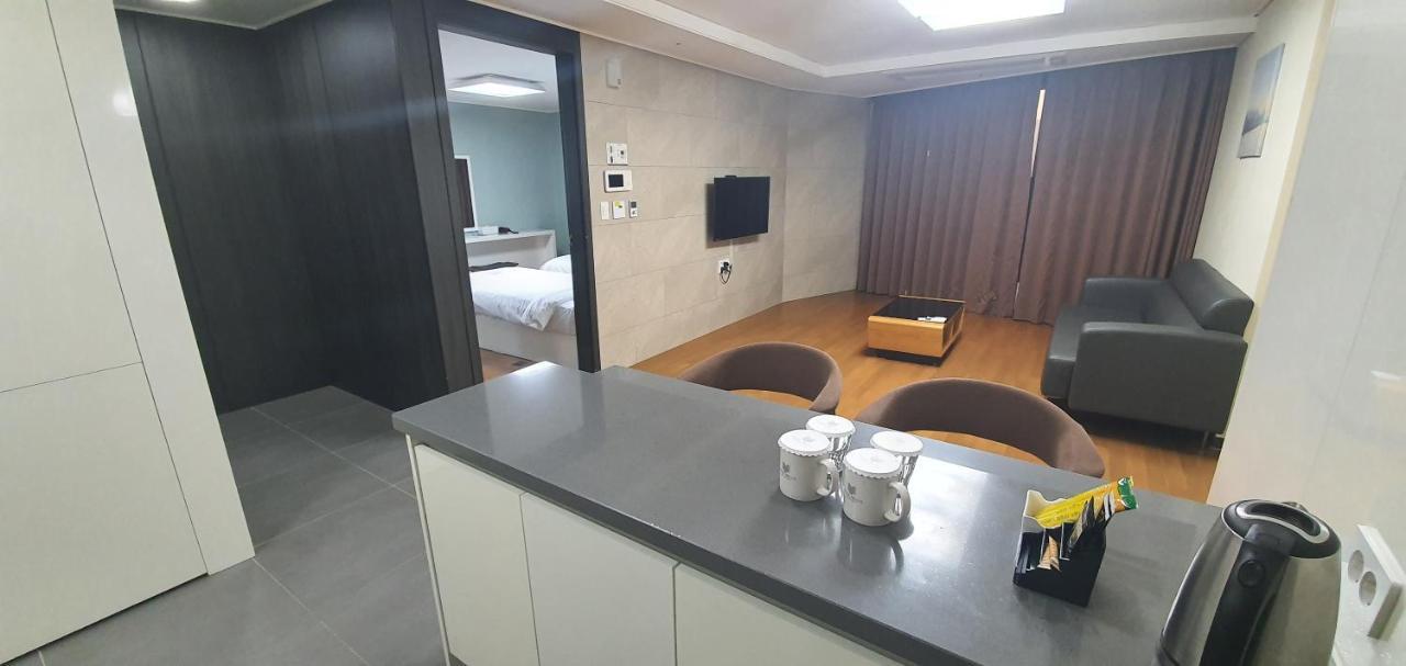 Hotel Bellia à Busan Extérieur photo