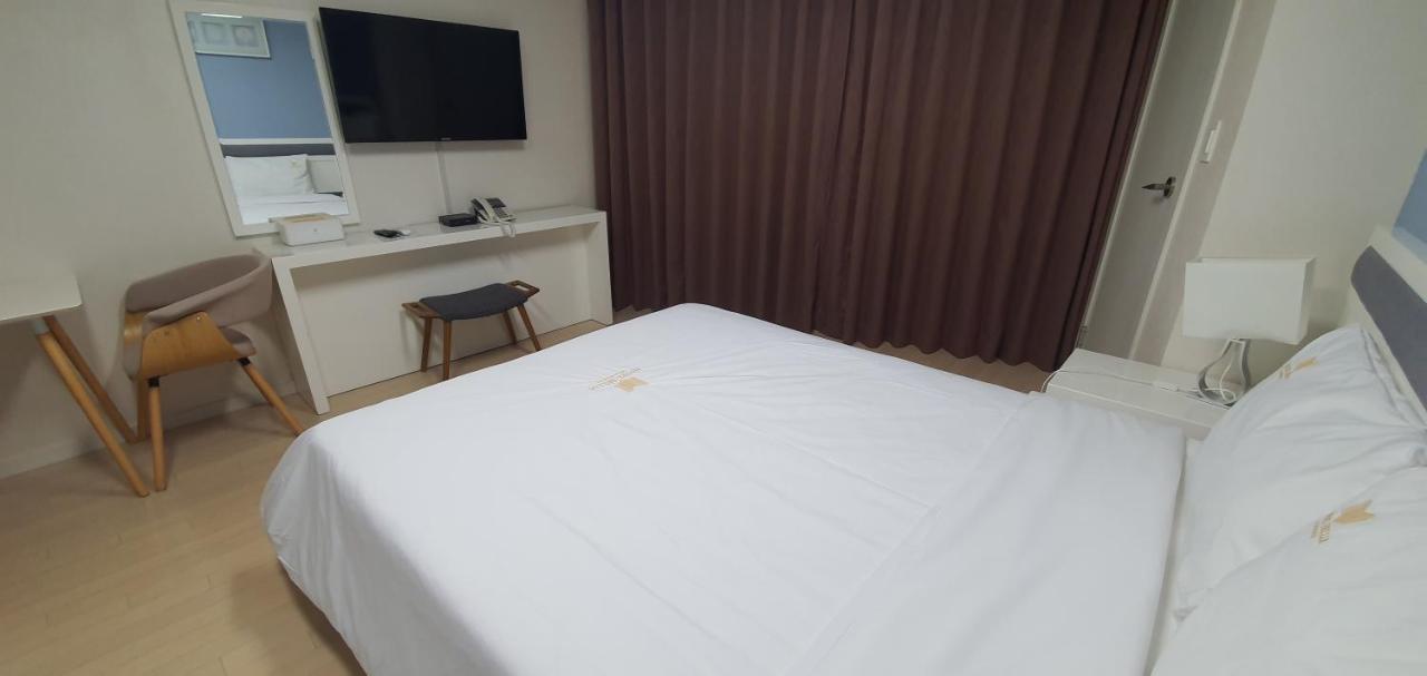 Hotel Bellia à Busan Extérieur photo