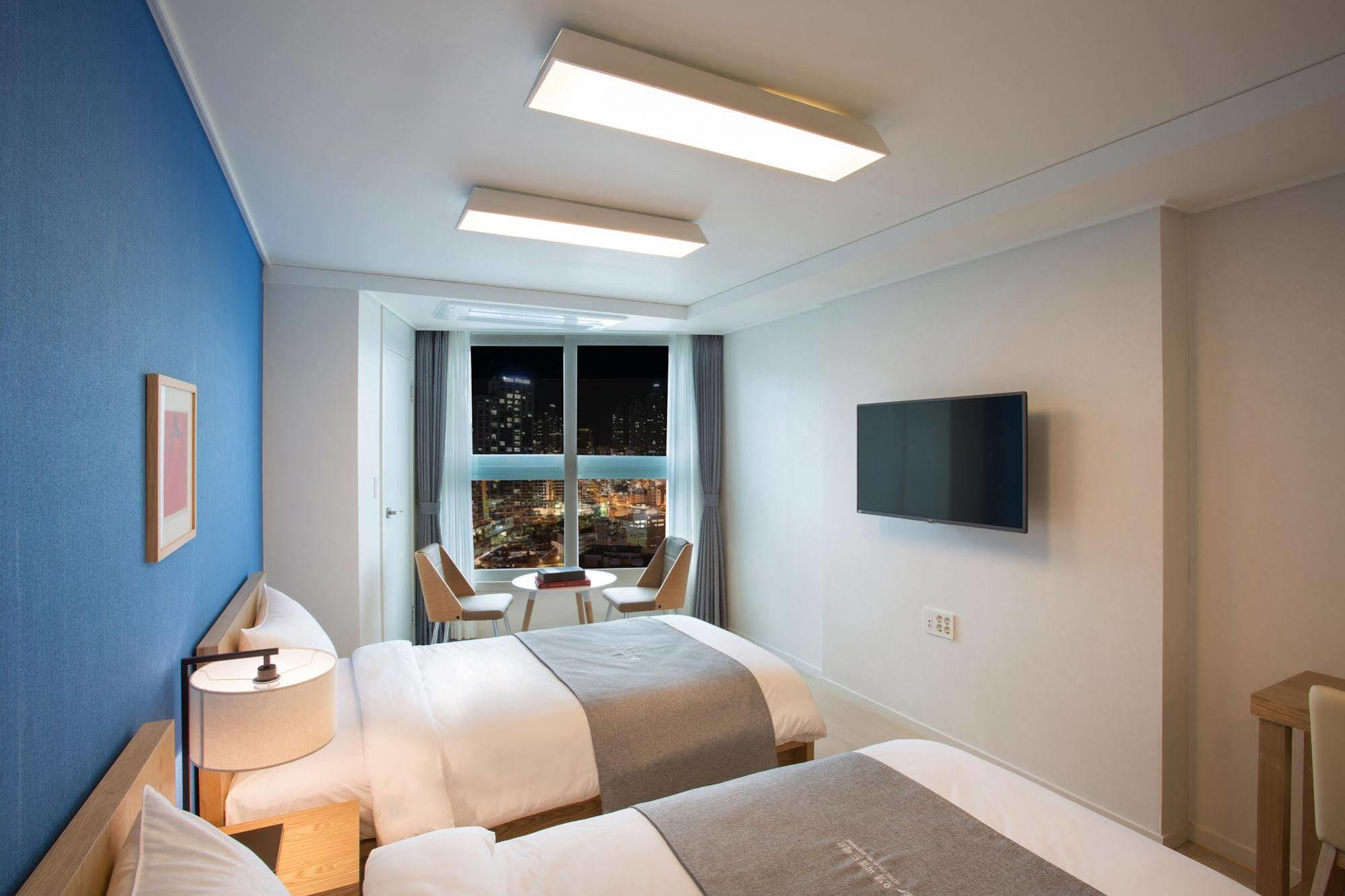 Hotel Bellia à Busan Extérieur photo