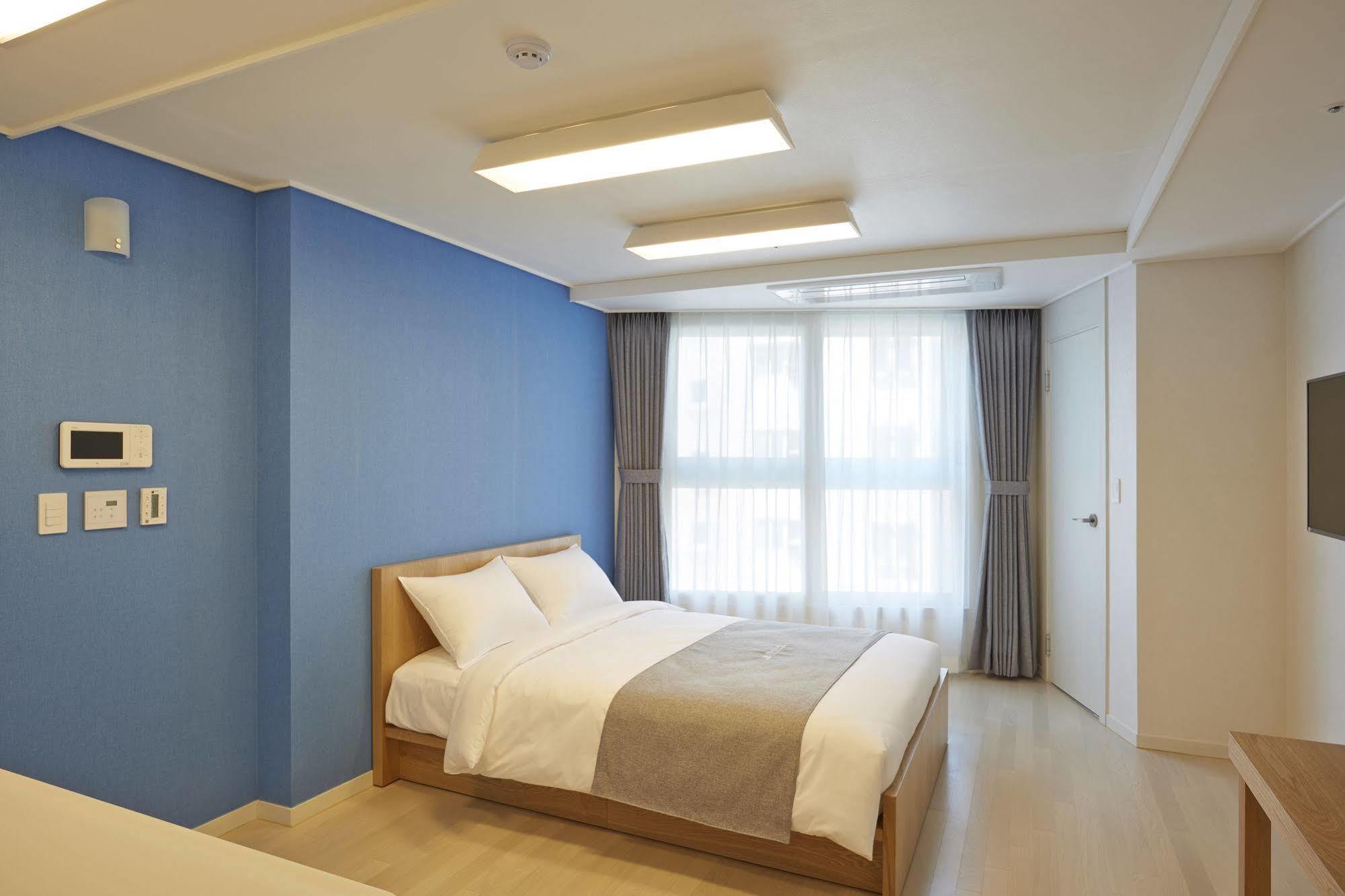 Hotel Bellia à Busan Extérieur photo